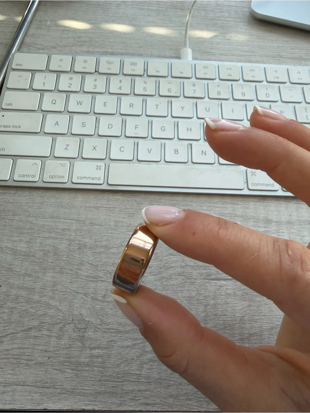 OURA ring in rose gold, size 7 - Wearable Fitness Tracker